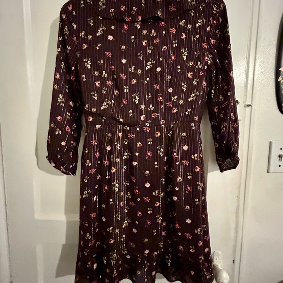 Lulus Purple floral wrap dress - Picture 2 of 6